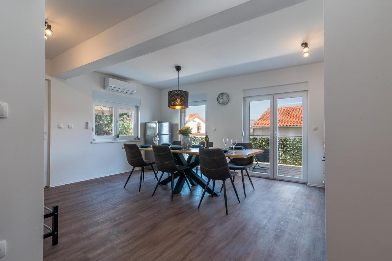 Delux Apartment Eva Трогир Экстерьер фото