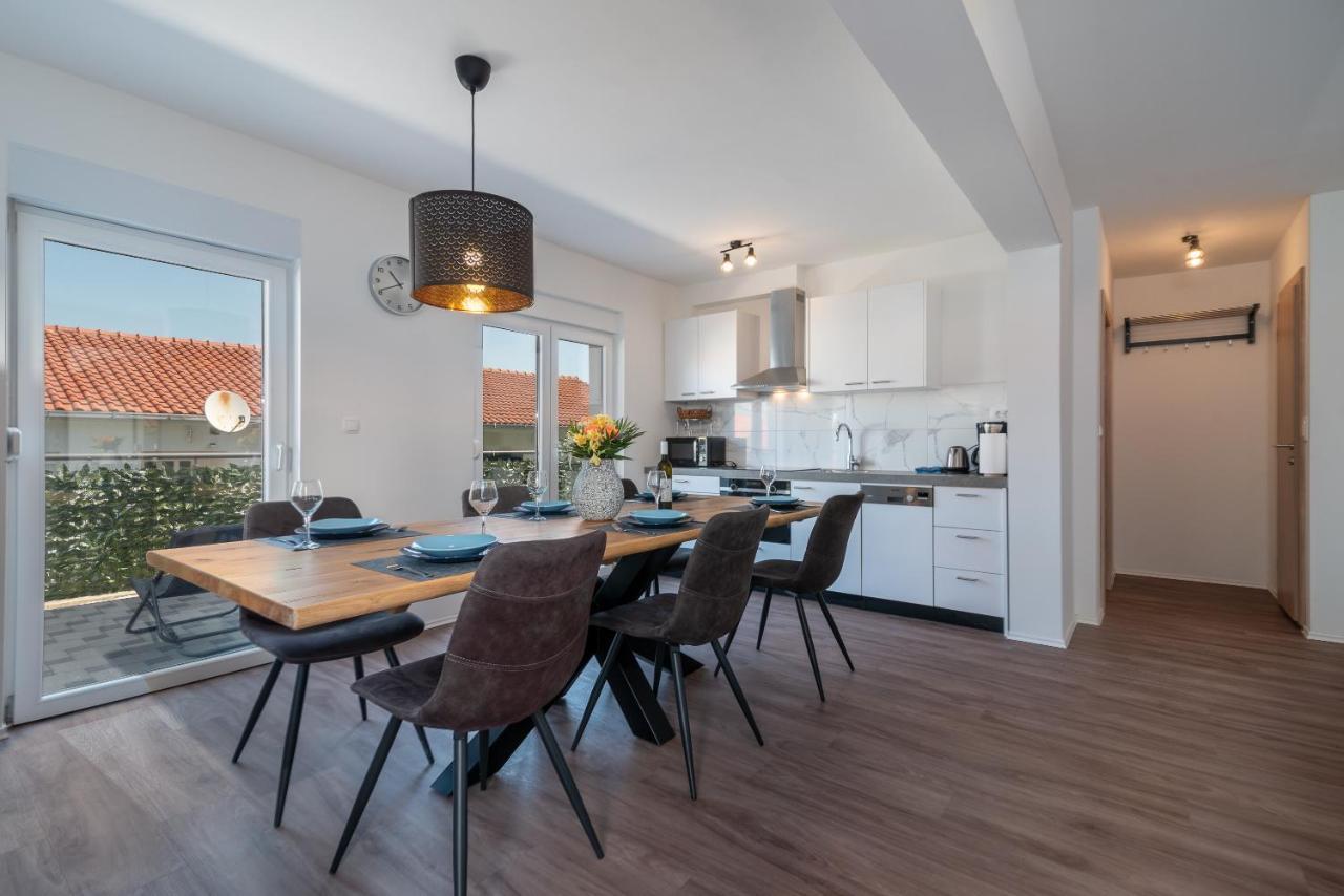 Delux Apartment Eva Трогир Экстерьер фото
