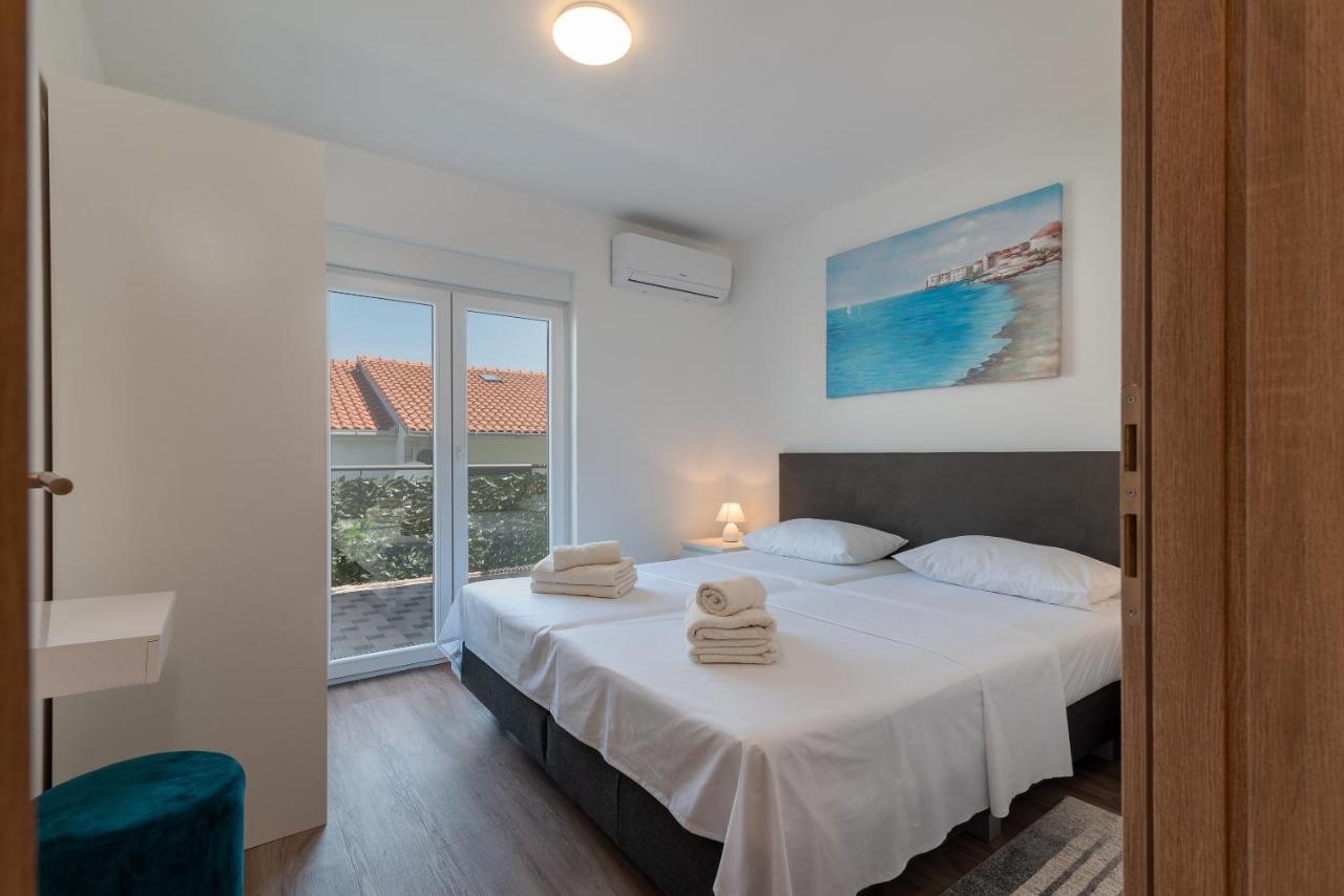 Delux Apartment Eva Трогир Экстерьер фото