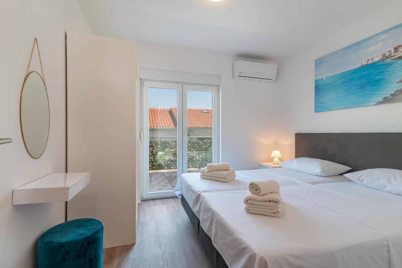 Delux Apartment Eva Трогир Экстерьер фото